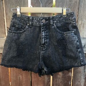 High waist distressed black Bullhead PacSun shorts